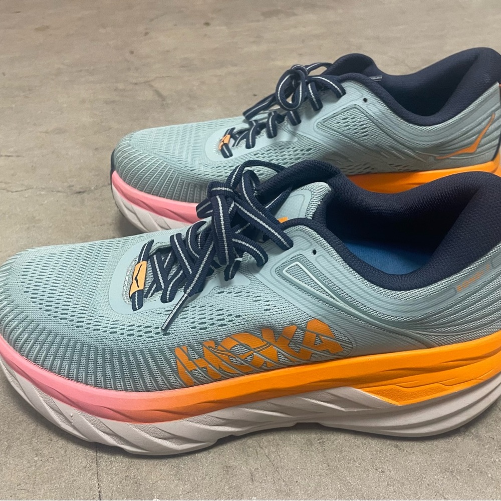 Hoka Women's Running Shoes - Bondi 7 - Size 7.5 WIDE - Picture 4 of 6